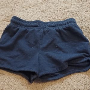 Cat & Jack Navy Blue Medium 7/8 Shorts